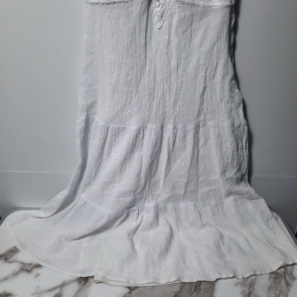 Dressbarn Womens Eyelet Crochet Sleeveless Midi White Dress Boho Beachy Flowy 14 - Picture 2 of 11